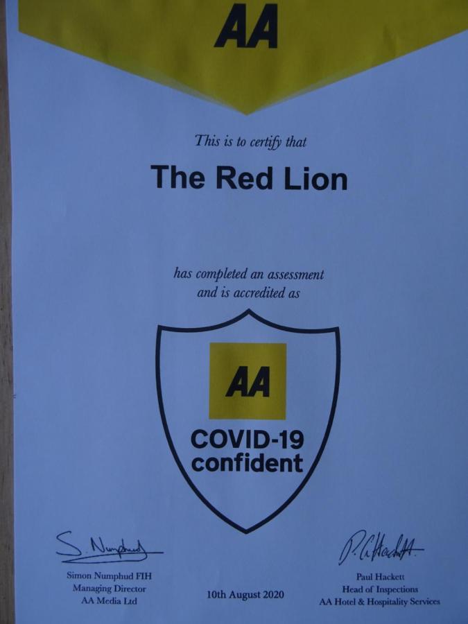 The Red Lion Hawkshaw Hotel บิวรี่ ภายนอก รูปภาพ